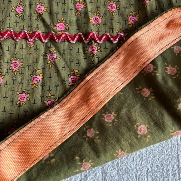 Hand Made Green & Pink Sprig Print Floral Cotton Full Folk Dance Skirt - Picture 10 of 12